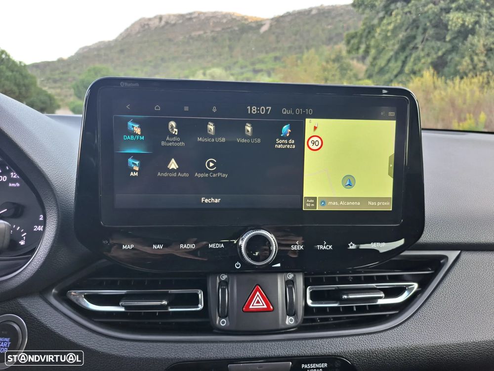 Hyundai i30 SW 1.0 T-GDI 48V-Hybrid DCT Select - 24