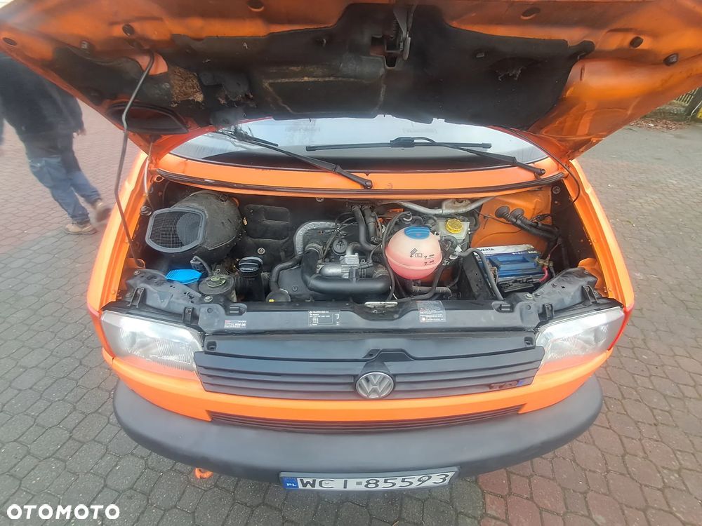 Volkswagen Transporter - 17