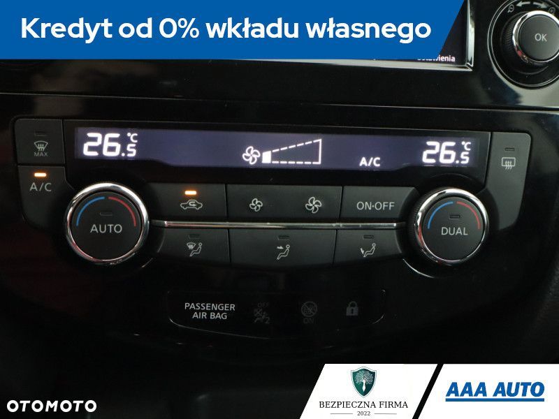Nissan Qashqai - 14