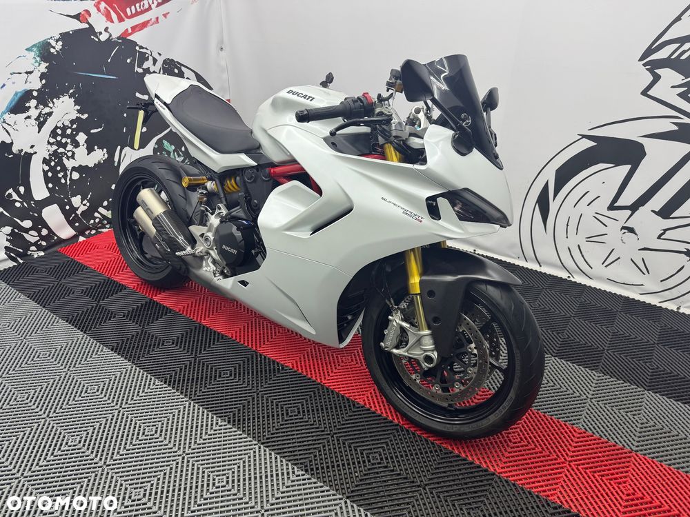 Ducati SuperSport - 3