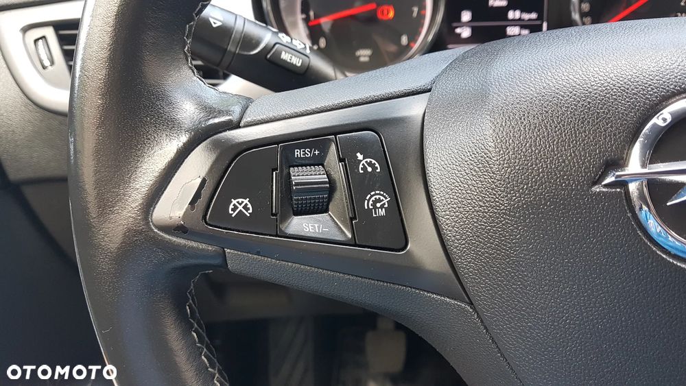 Opel Astra V 1.4 T Enjoy - 21