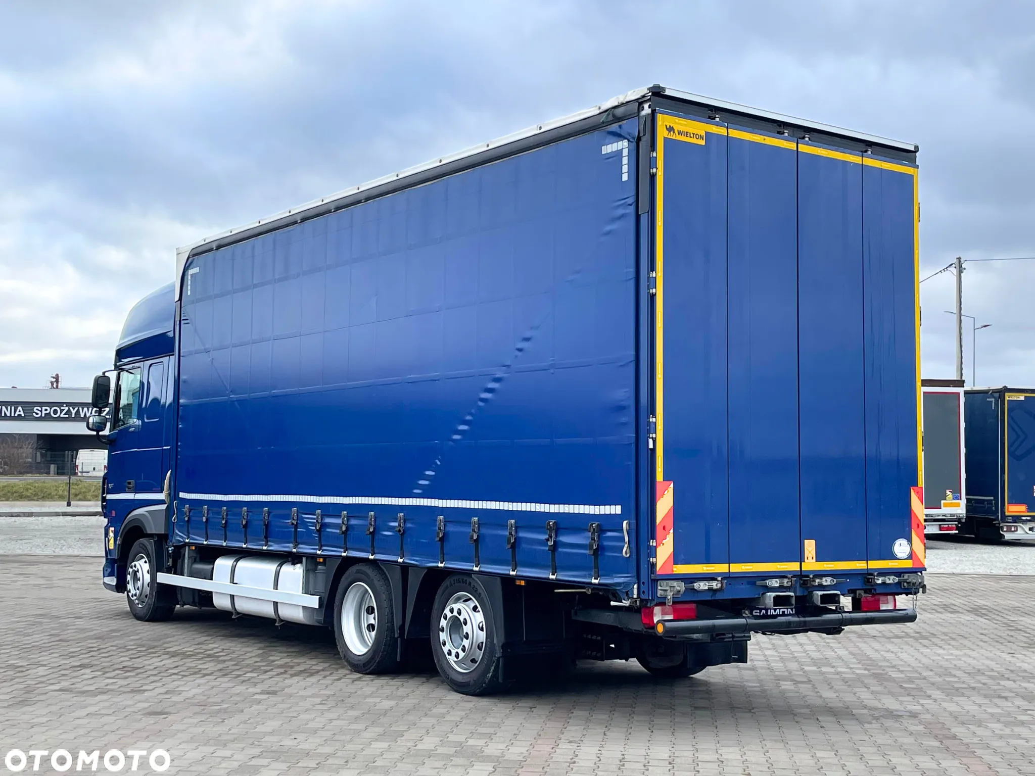 DAF XF 480 / PRZESTRZENNY 60M3 / 7,75 M / SALON PL - 3