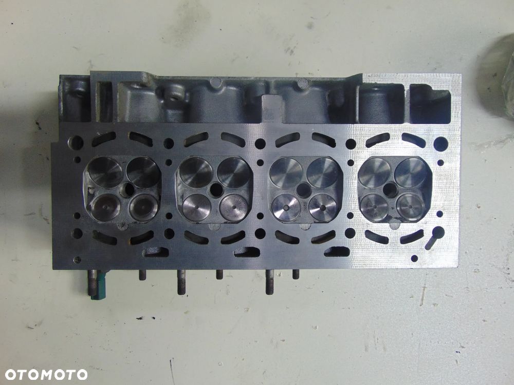 Głowica Golf 4 1,4 1,6 16 v bez EGR - 1