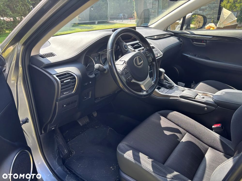 Lexus NX 300h Elegance Optimum AWD - 6