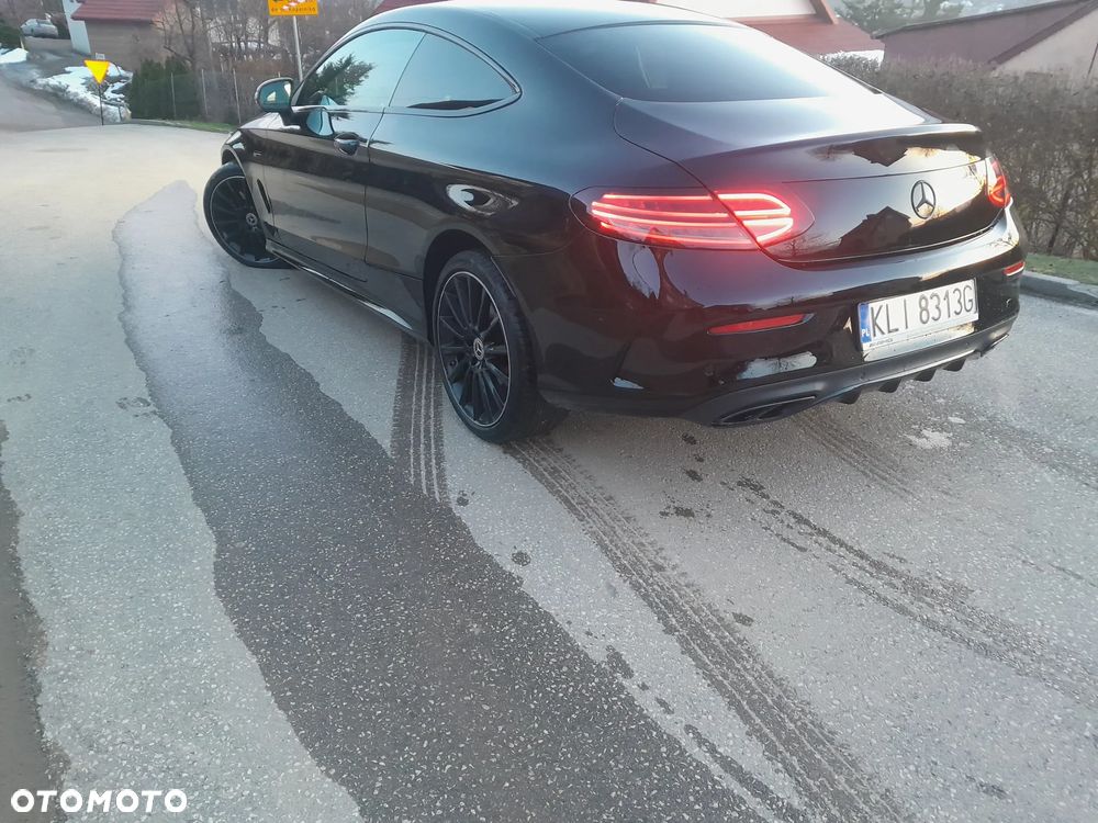 Mercedes-Benz Klasa C 400 4Matic 9G-TRONIC AMG Line Plus - 5