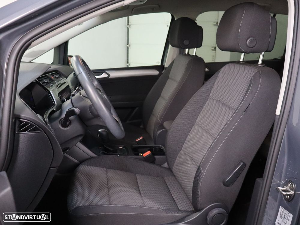 VW Touran 2.0 TDI Confortline DSG - 6
