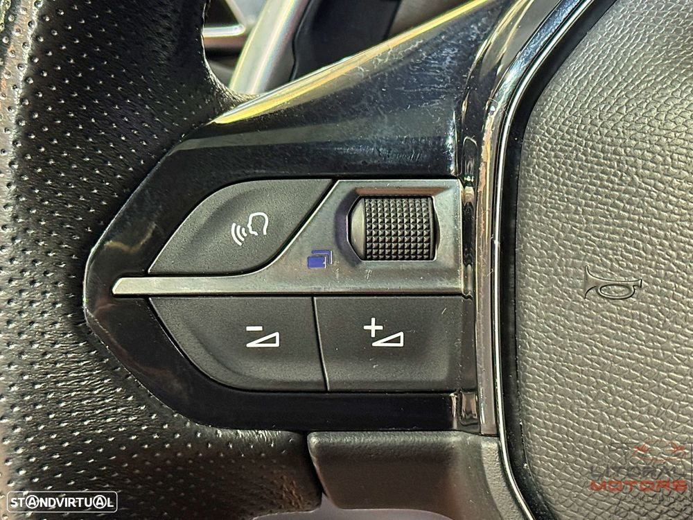 Peugeot 5008 1.2 PureTech GT Line EAT8 - 22