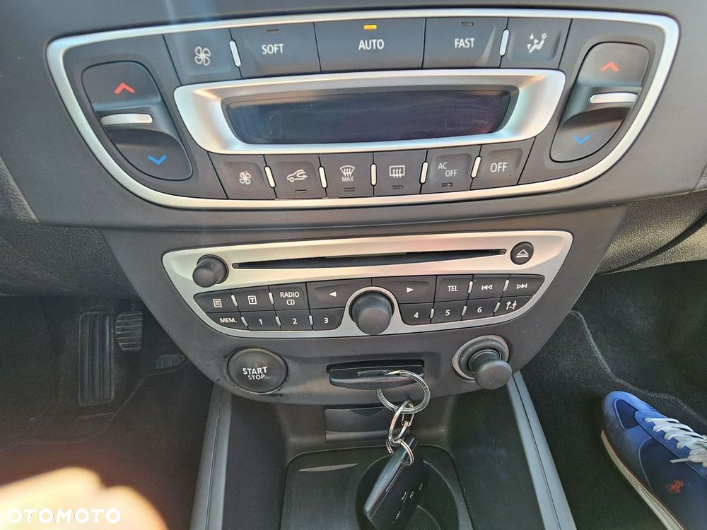 Renault Megane 1.6 16V Business - 22