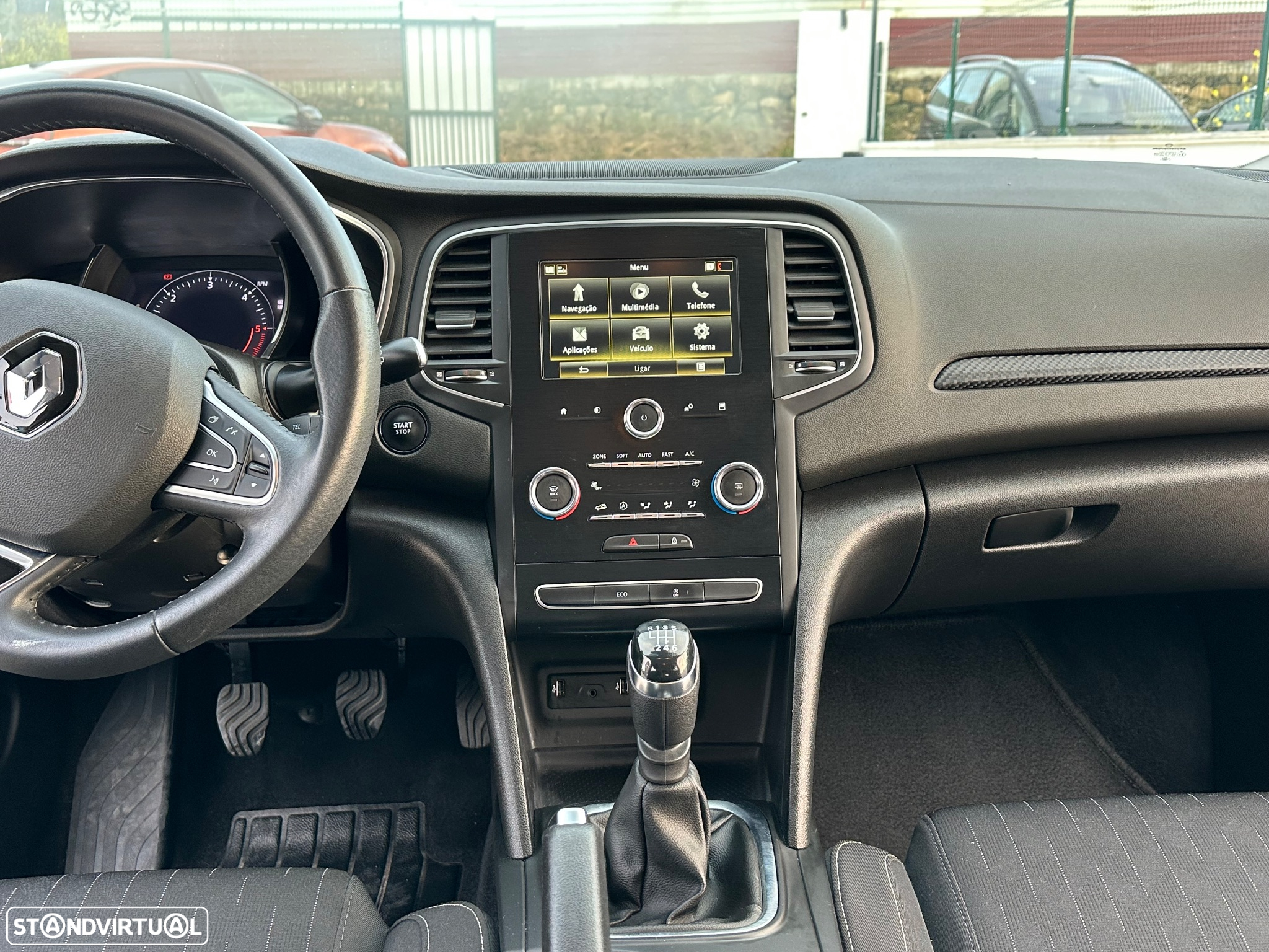 Renault Mégane Sport Tourer 1.5 Blue dCi Limited - 41