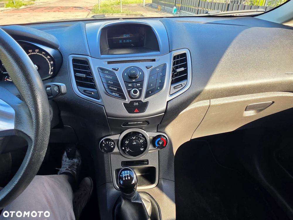 Ford Fiesta 1.25 Trend Edition - 19