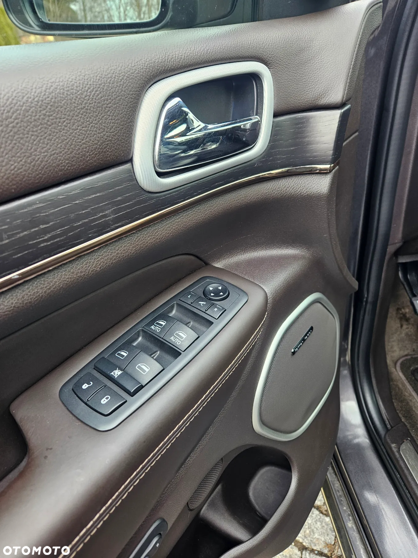 Jeep Grand Cherokee 3.0 CRD Summit - 16