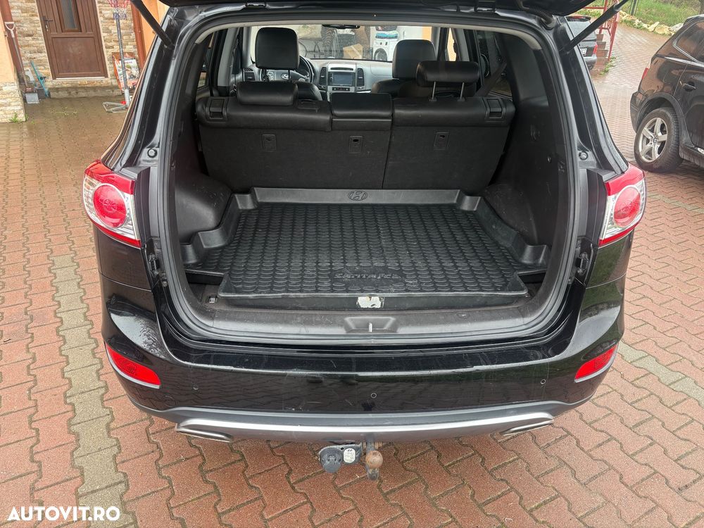 Hyundai Santa Fe - 3
