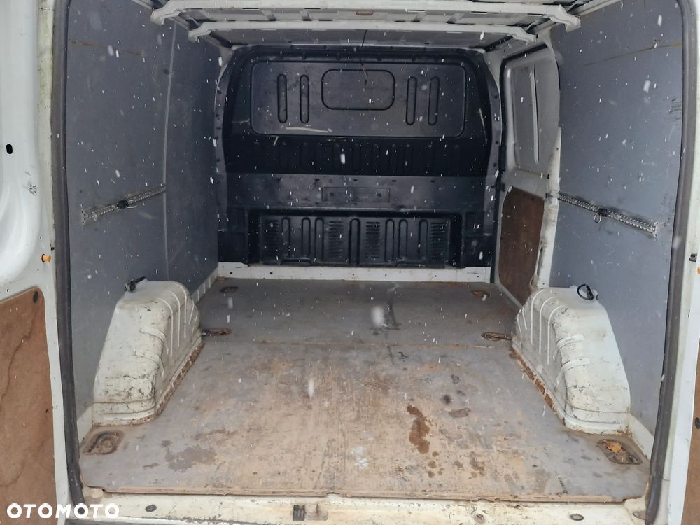 Ford Transit - 13