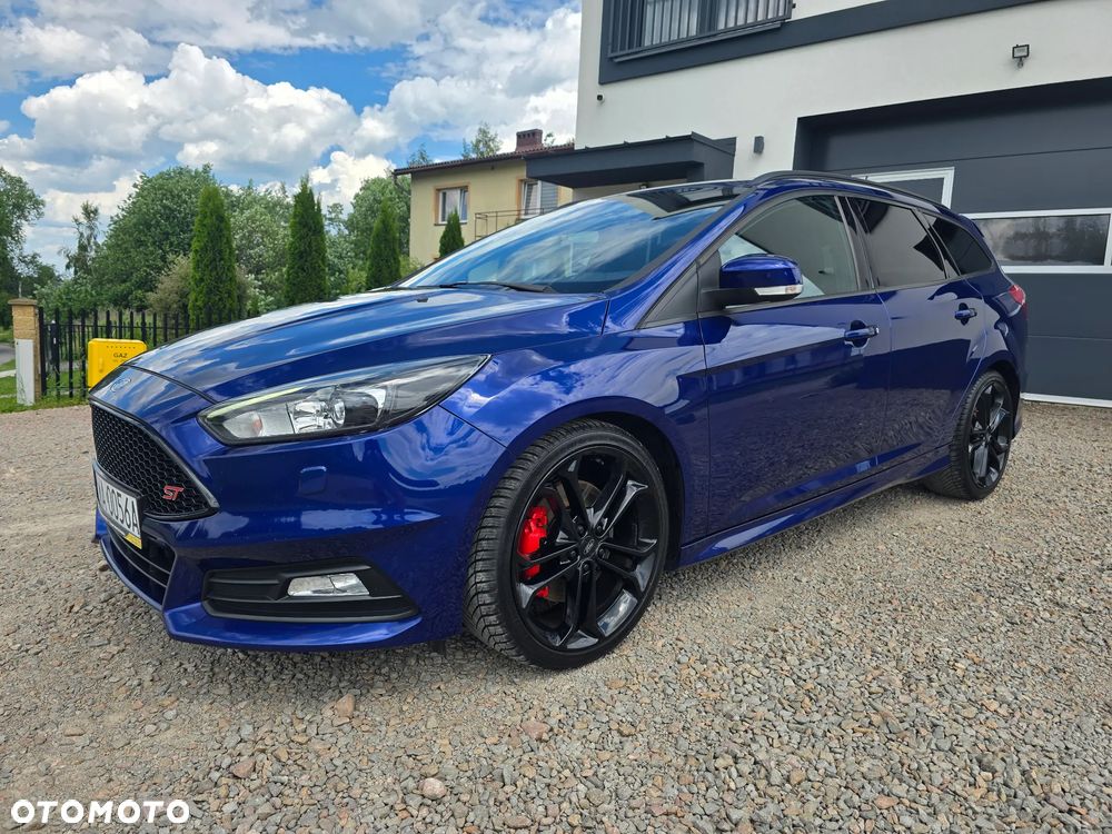 Ford Focus - 2
