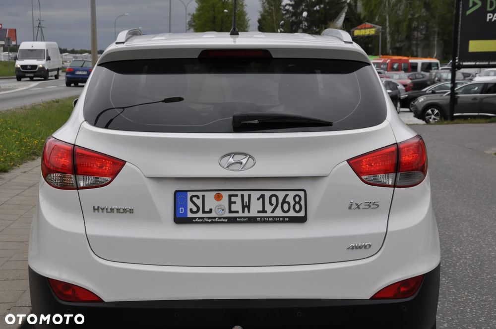 Hyundai ix35 2.0 4WD Premium - 5