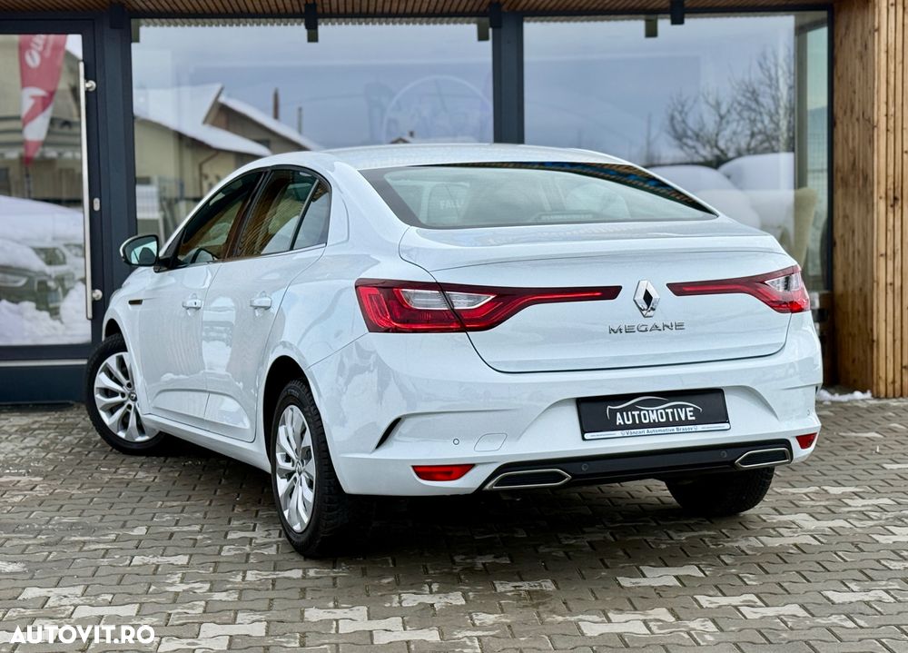 Renault Megane TCe 140 GPF EDC ZEN - 15