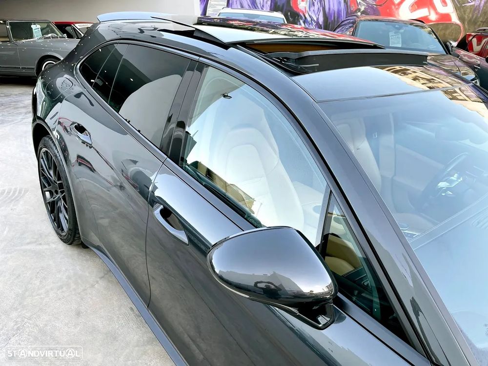 Porsche Panamera Sport Turismo 4 E-Hybrid Edition 10 Anos - 50