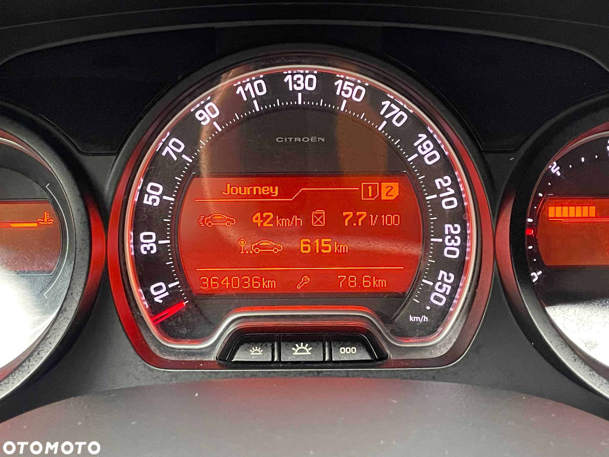 Citroën C5 II 2.0 HDi Exclusive - 15