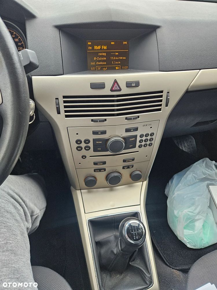 Opel Astra 1.6 Style - 13