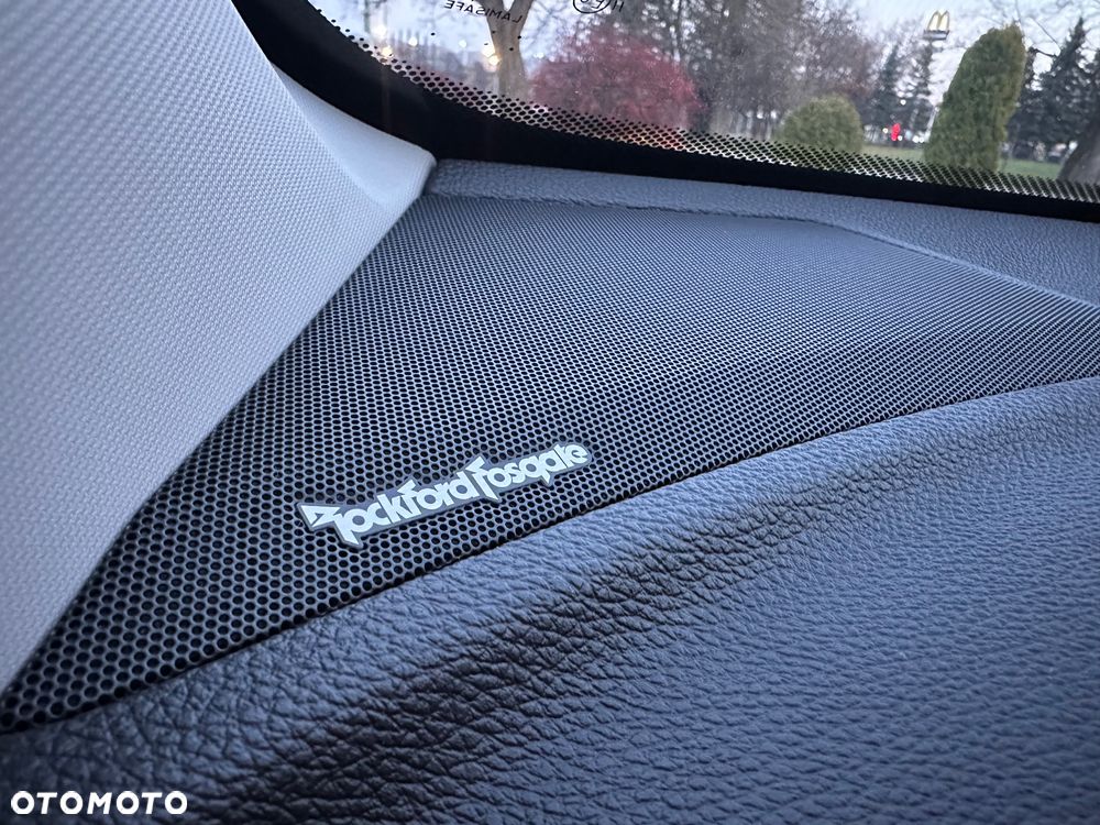 Mitsubishi Eclipse Cross - 10