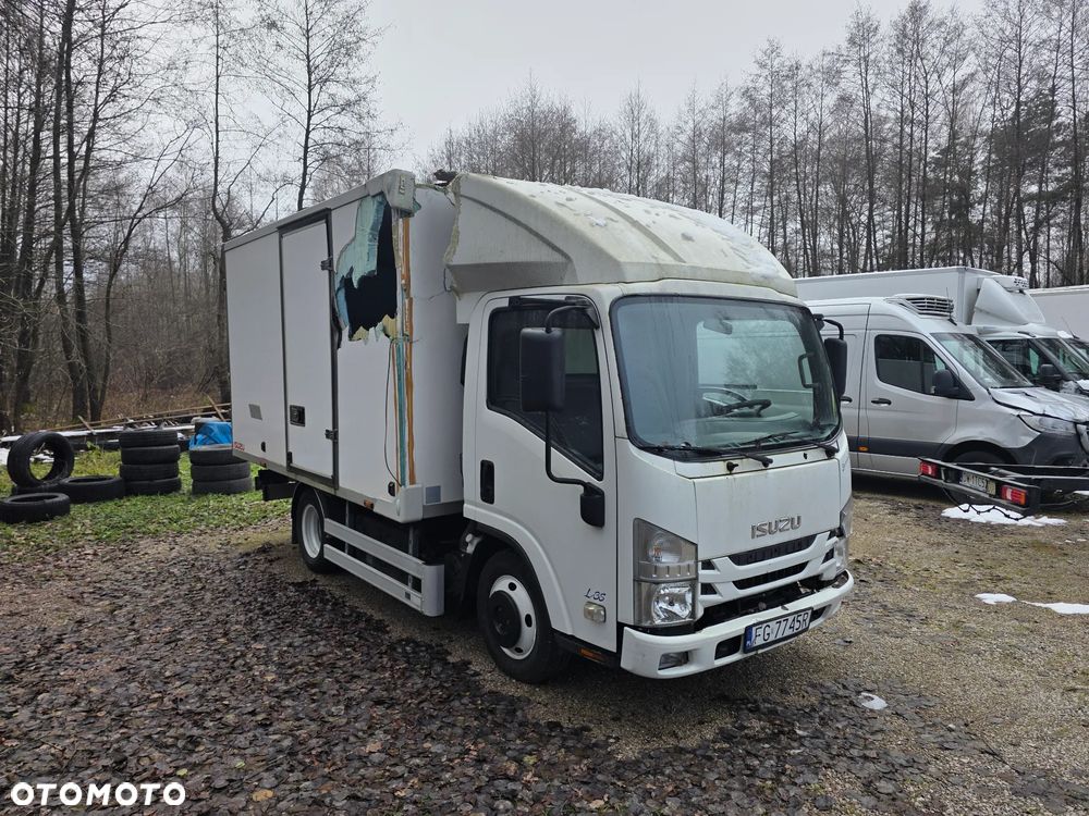 Isuzu N-L35 - 3
