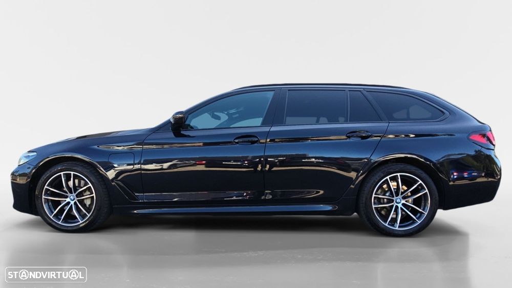 BMW 530 e Pack Desportivo M - 7