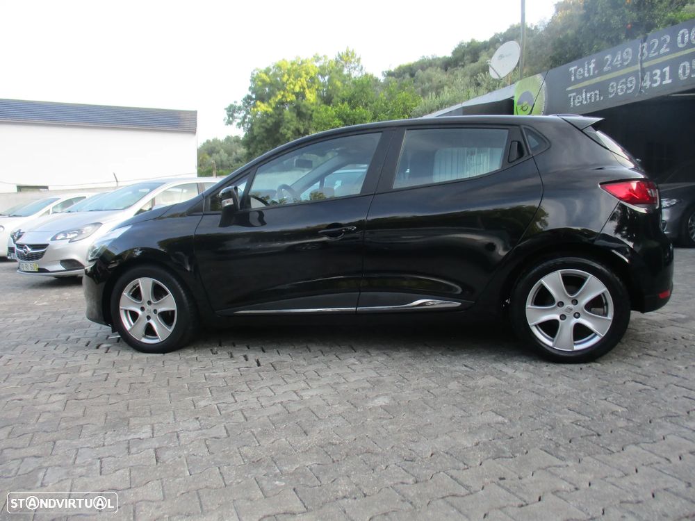 Renault Clio - 7
