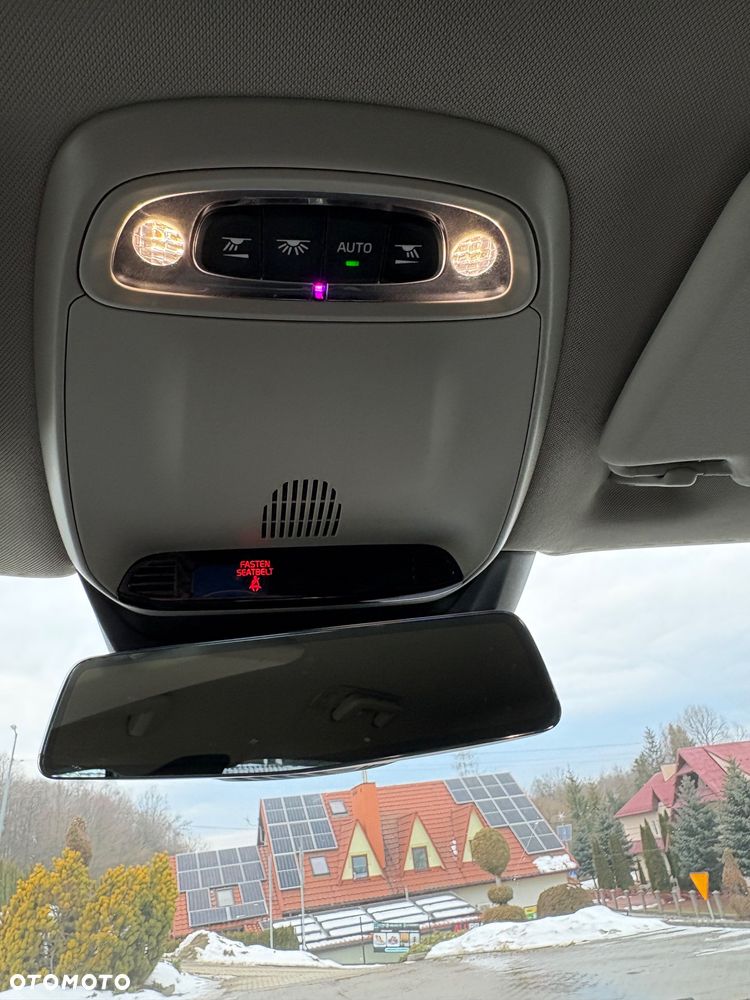 Volvo V40 D4 Drive-E Summum - 13