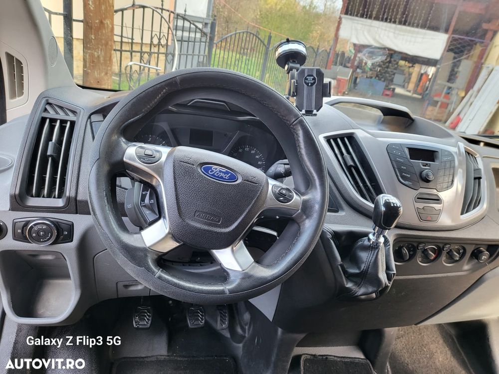 Ford TRANZIT - 10