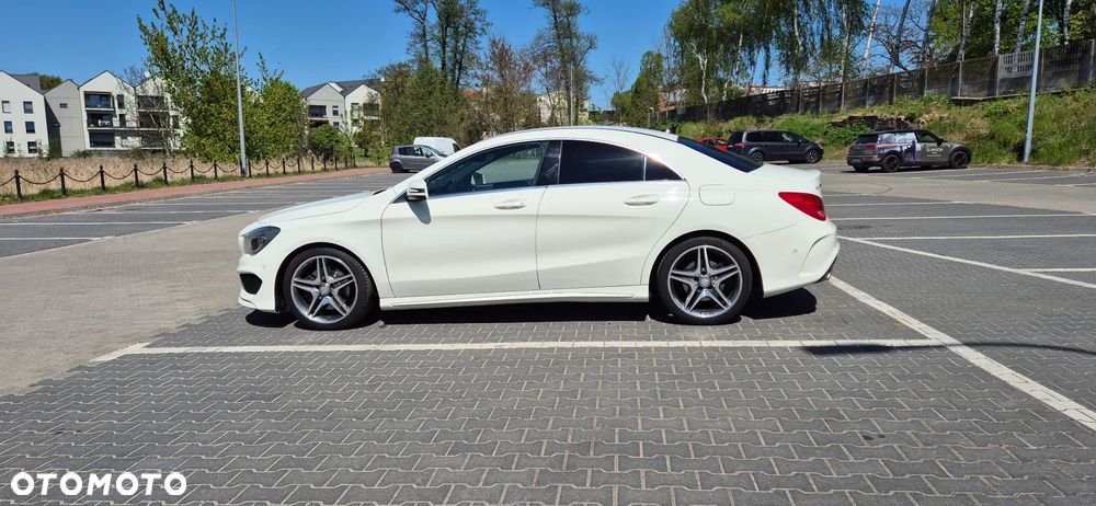 Mercedes-Benz CLA 250 4-Matic AMG Line - 7