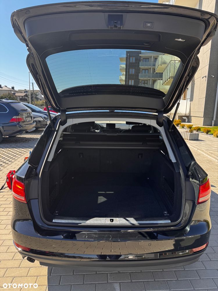 Audi A4 Avant 2.0 TDI - 12