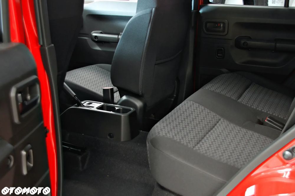 Suzuki Jimny - 6