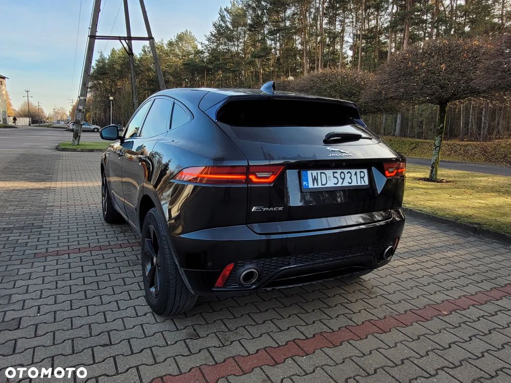 Jaguar E-Pace 2.0 i4P AWD R-Dynamic - 23