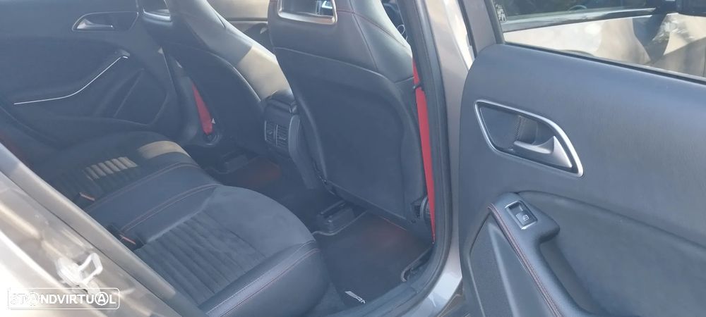 Mercedes-Benz A 180 CDI BE Edition AMG Line - 8