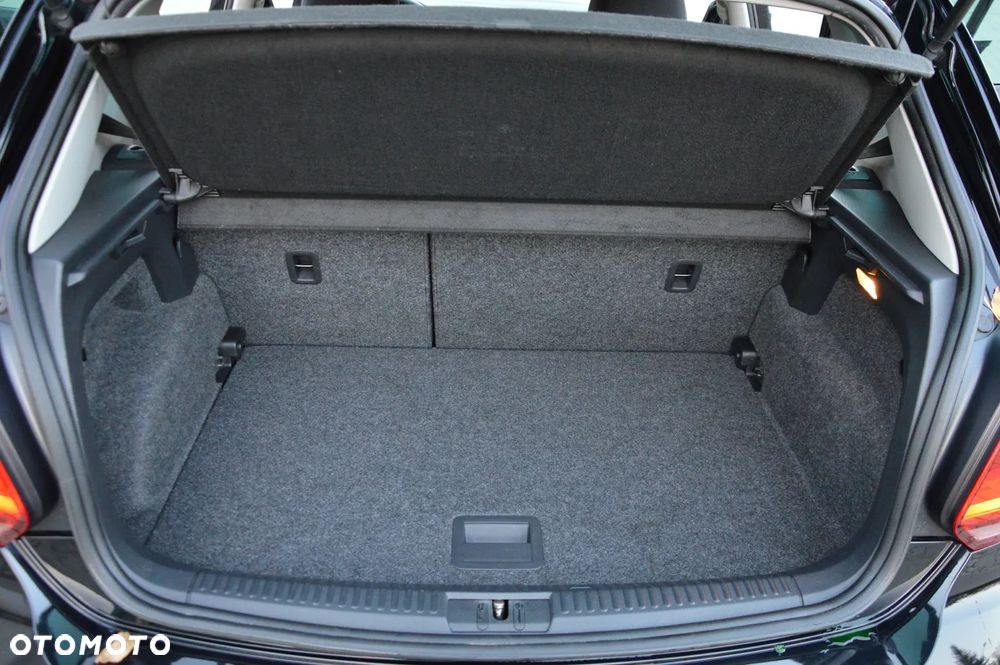 Volkswagen Polo 1.2 TSI BMT Highline - 23