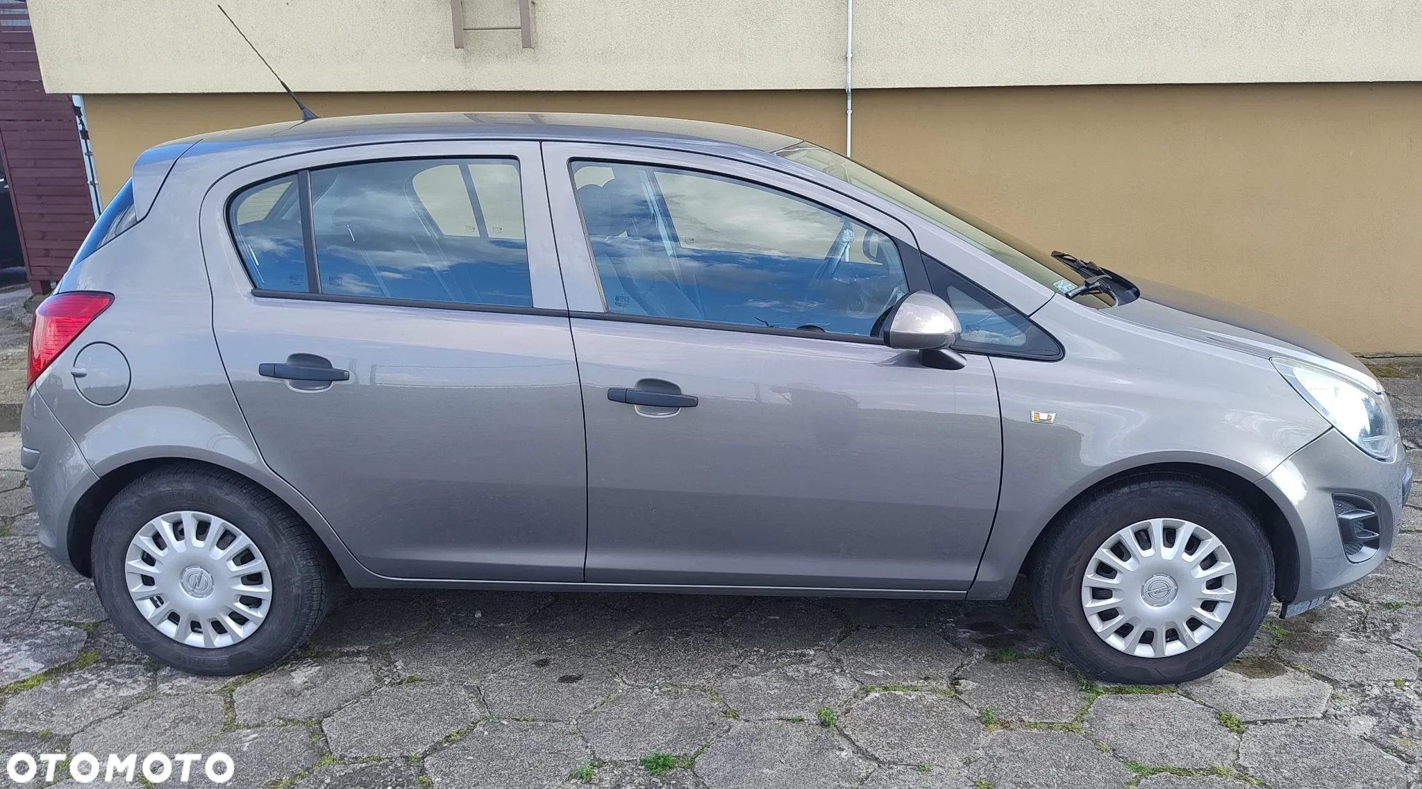 Opel Corsa - 3