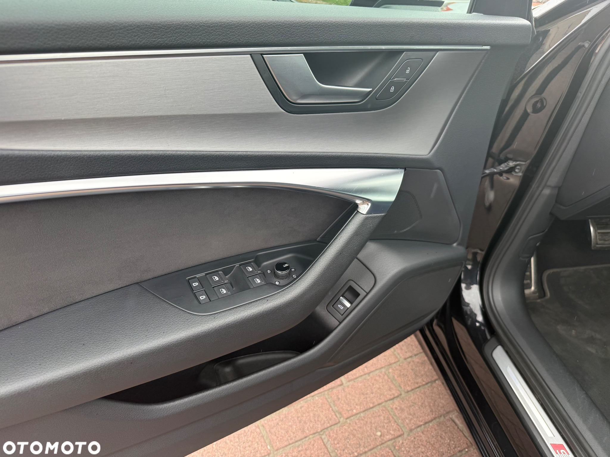 Audi A6 55 TFSI quattro S tronic S line - 15
