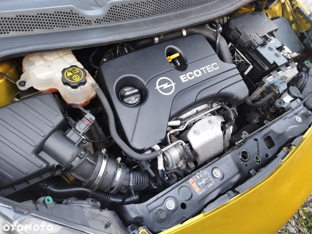 Opel Adam 1.0 Start/Stop Rocks - 30