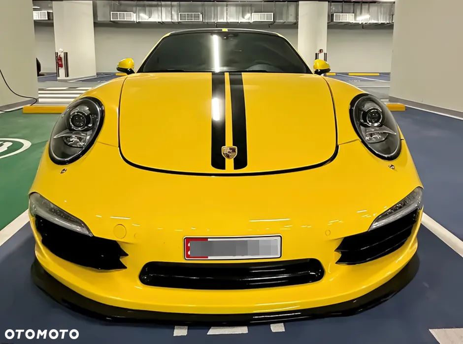 Porsche 911 Carrera 4 PDK - 2