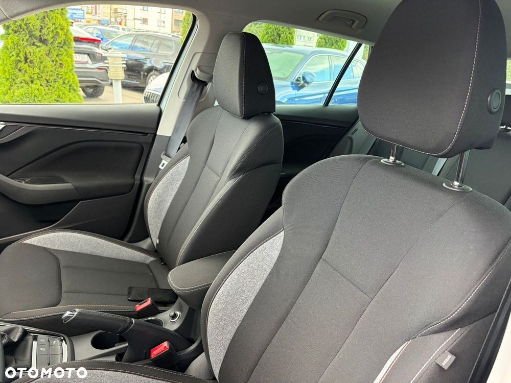 Skoda Kamiq 1.0 TSI Drive DSG - 27