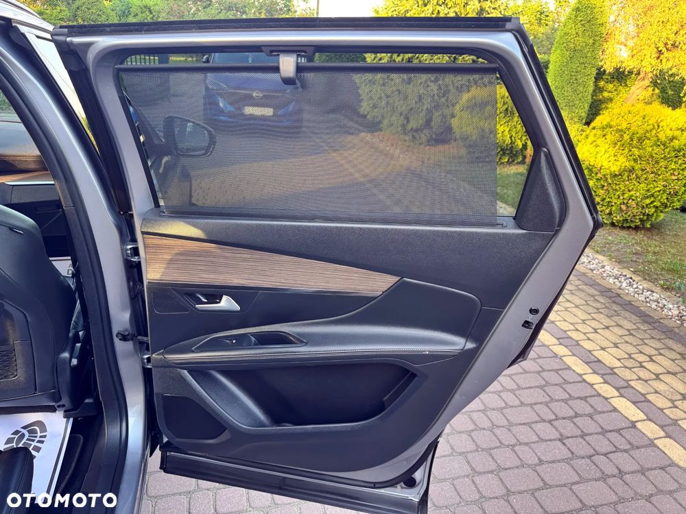 Peugeot 5008 2.0 BlueHDi GT Pack S&S EAT8 - 37