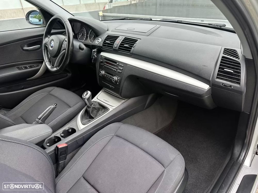 BMW 118 d Line Sport - 51