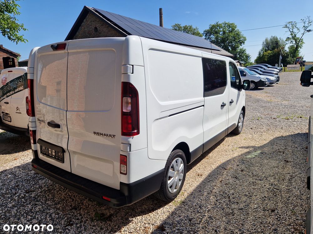 Renault Trafic - 2