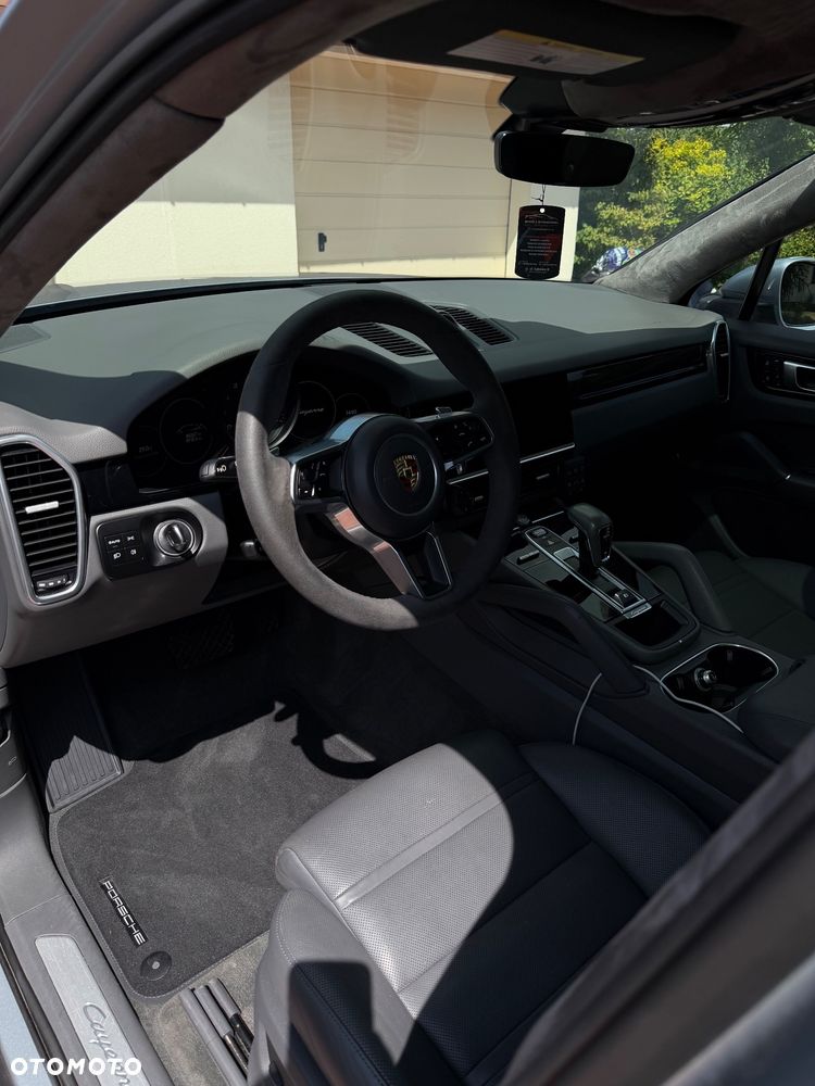 Porsche Cayenne Tiptronic S - 9