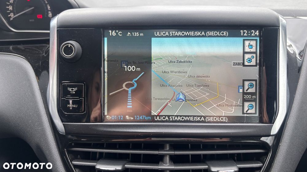 Peugeot 208 1.2 PureTech Allure - 26