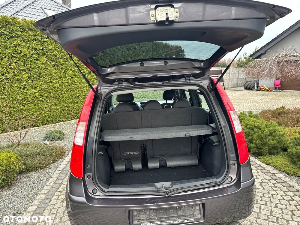 Mitsubishi Colt - 39