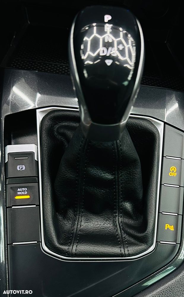 Volkswagen Tiguan 2.0 TDI DSG Life - 25