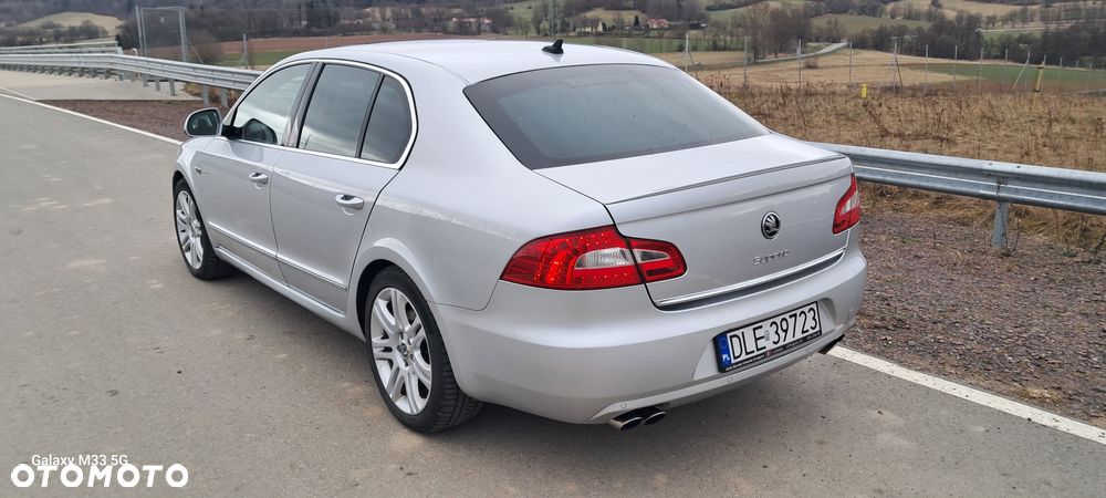 Skoda Superb 3.6 V6 4x4 DSG L&K - 3