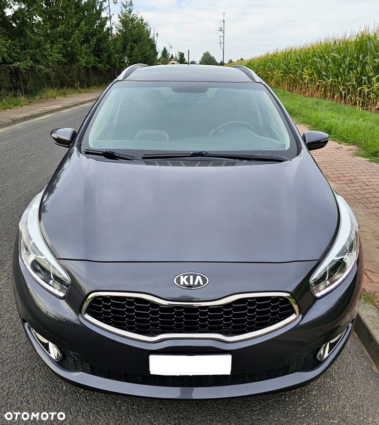 Kia Ceed 1.6 CRDi 128 Platinum Edition - 34