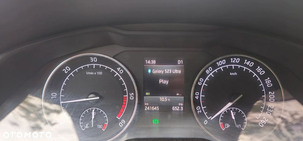 Skoda Superb 2.0 TDI Ambition DSG7 - 13